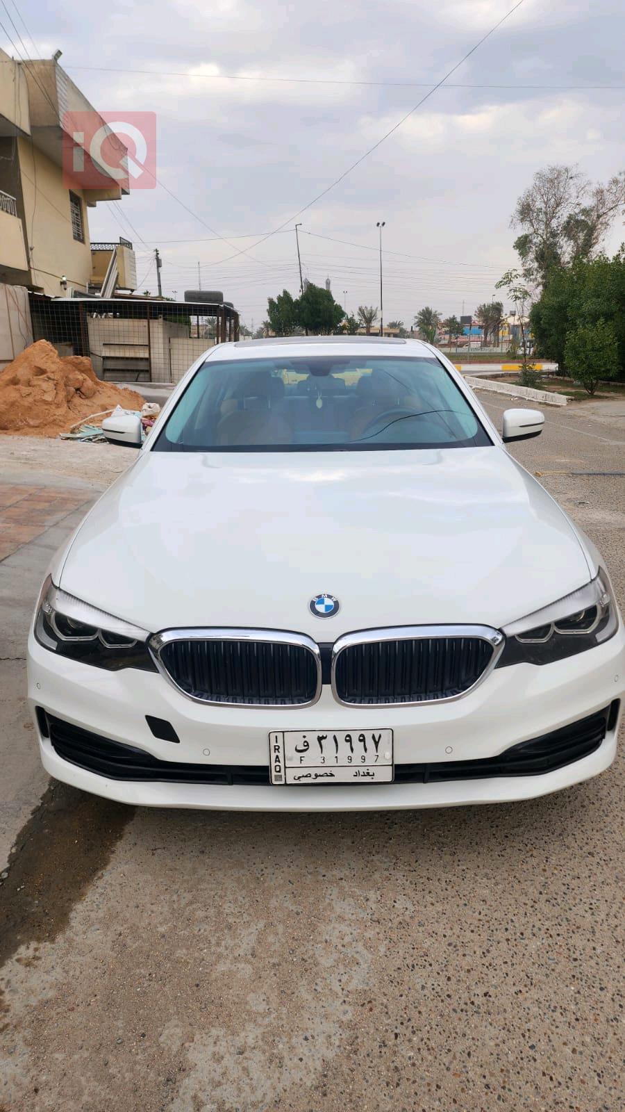 بی ئێم دەبڵیو سیریەس 5